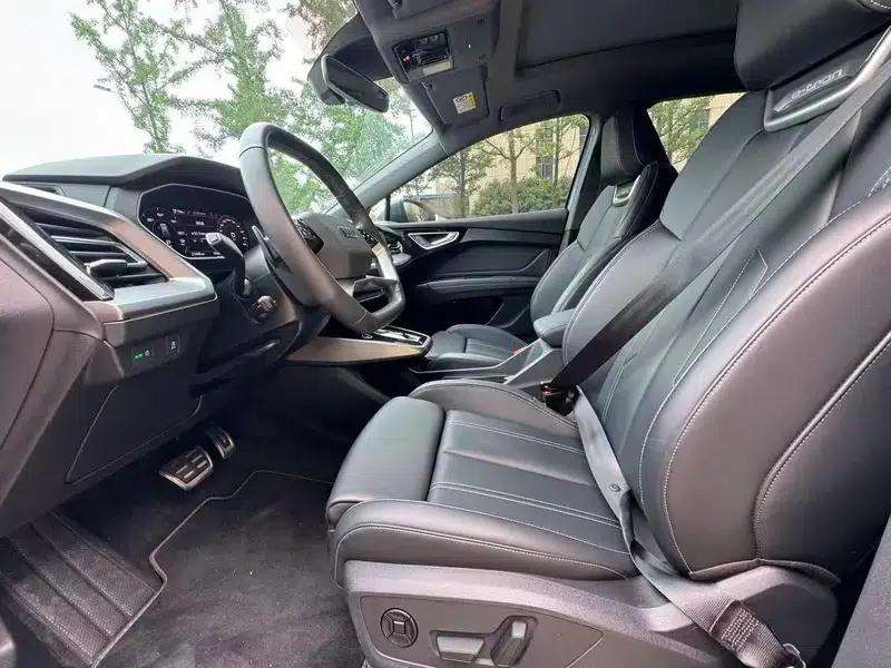 Audi Q4 e-tron 2024 Model 40 e-tron Adventure Edition — миниатюра 15