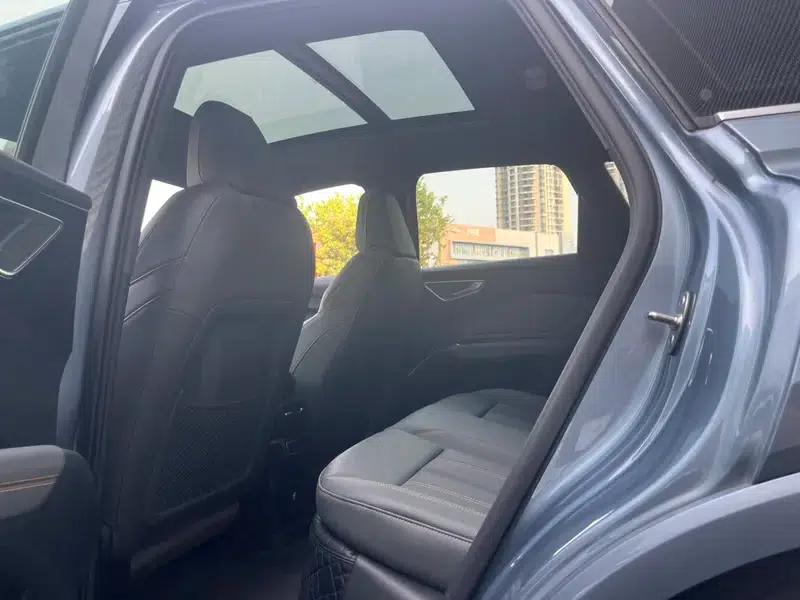 Audi Q4 e-tron 2024 Model 40 e-tron Trailblazer — миниатюра 17