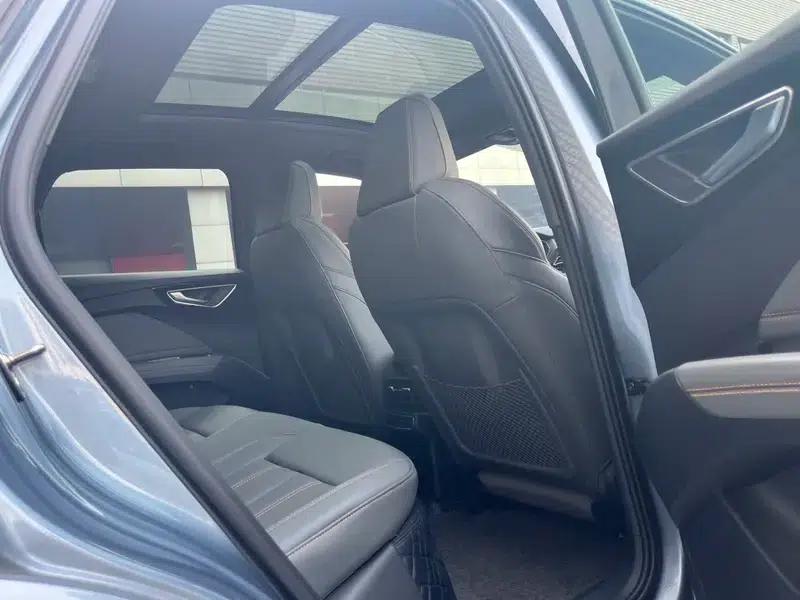 Audi Q4 e-tron 2024 Model 40 e-tron Trailblazer — миниатюра 18