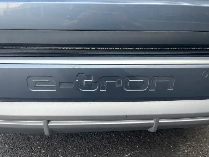 Audi Q4 e-tron 2024 Model 40 e-tron Trailblazer — миниатюра 9