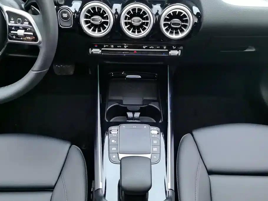 Mercedes-Benz EQA 2023 Model EQA 260 — миниатюра 16