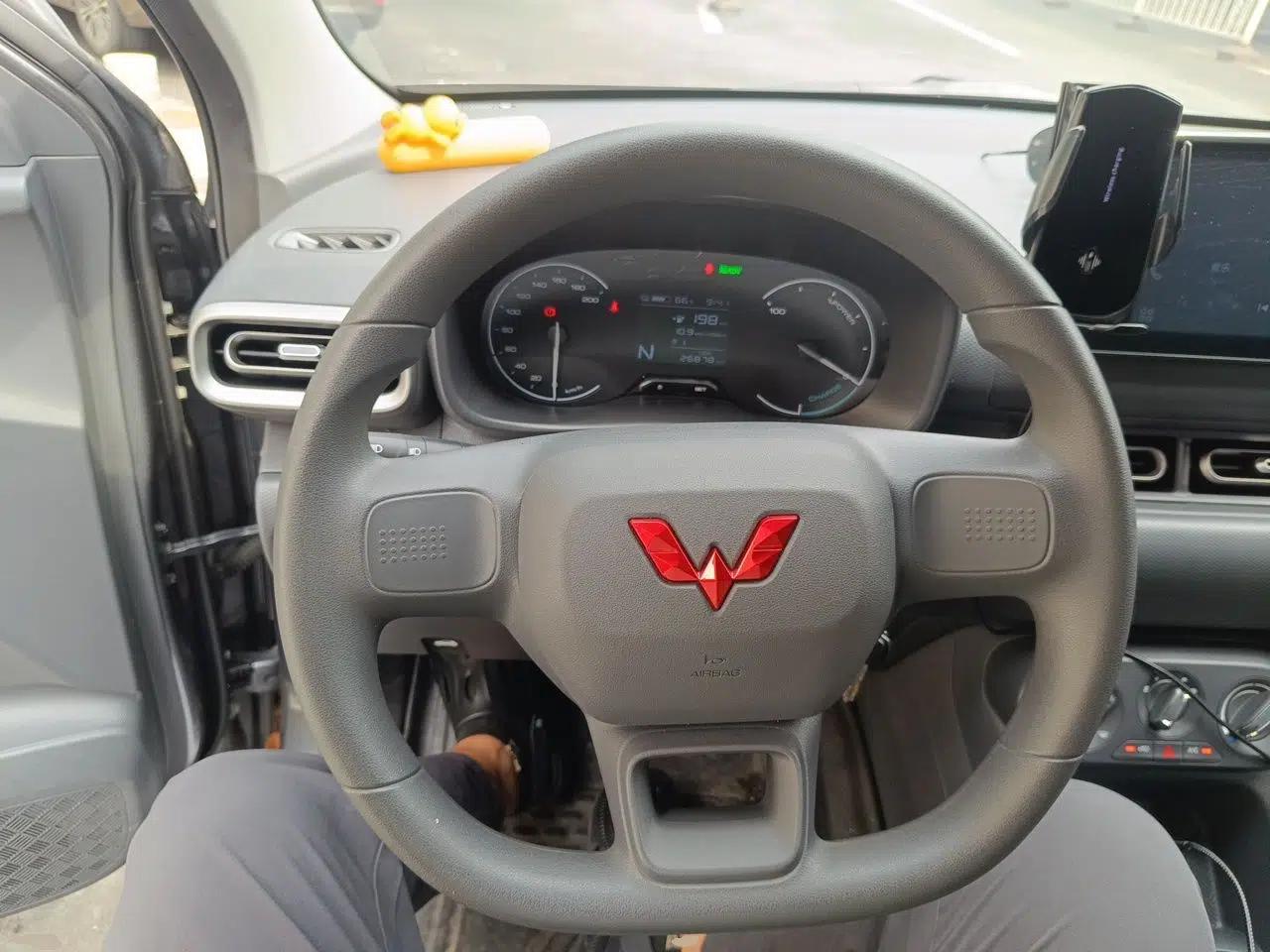 Wuling Hongguang New Energy 2024 All-Electric Model 300KM Standard Version — миниатюра 7