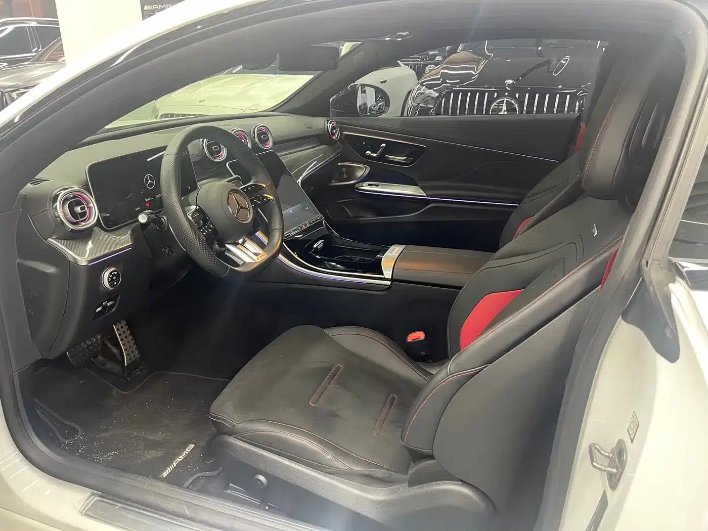 2025 Mercedes-Benz CLE AMG 53 4MATIC+ Coupe — миниатюра 5