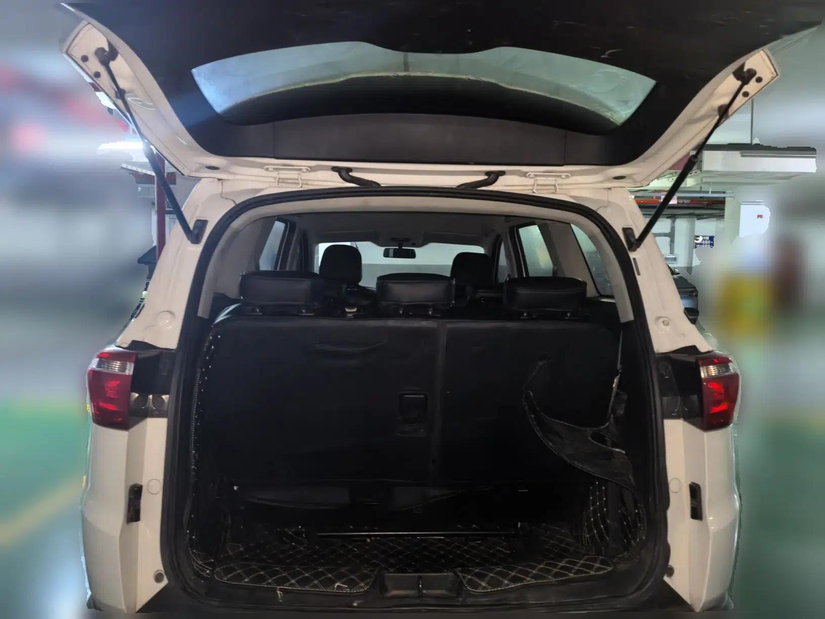 Wuling Hongguang S3 2019 1.5L Manual Comfort Model China VI Standard — миниатюра 19
