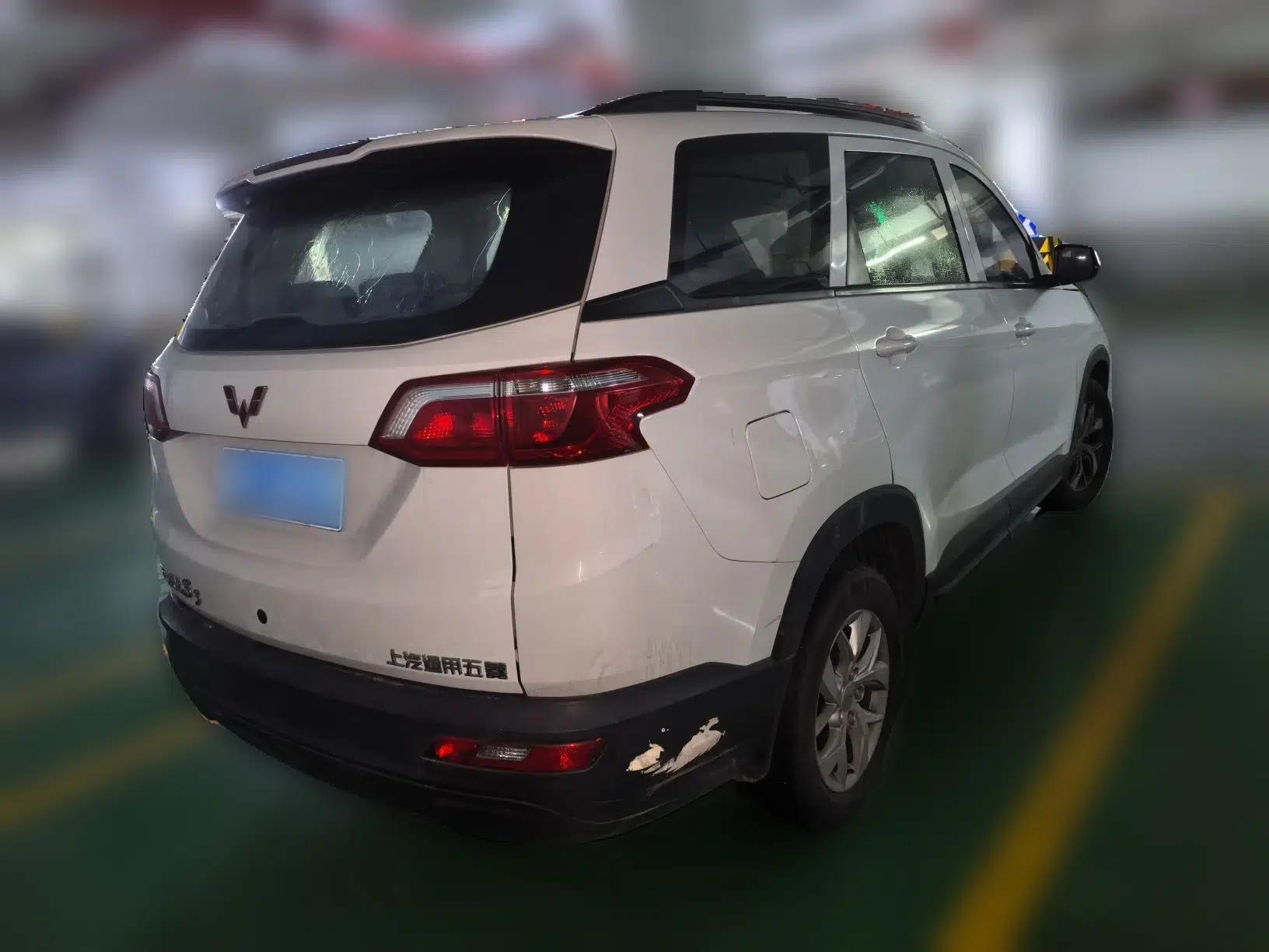 Wuling Hongguang S3 2019 1.5L Manual Comfort Model China VI Standard — миниатюра 6