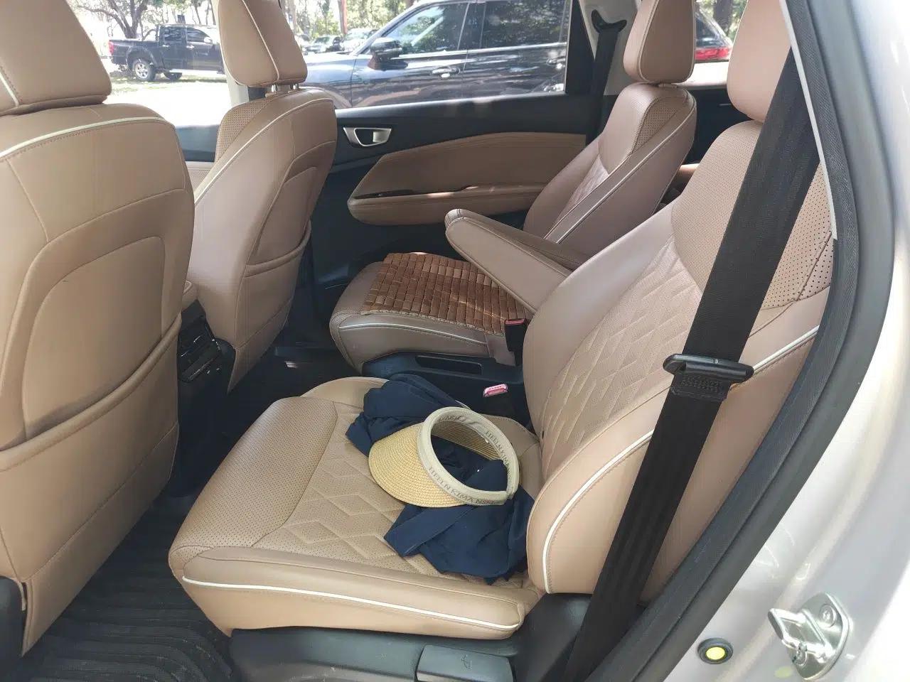 Wuling Jiachen 2022 1.5T CVT Deluxe Flagship Edition — миниатюра 17