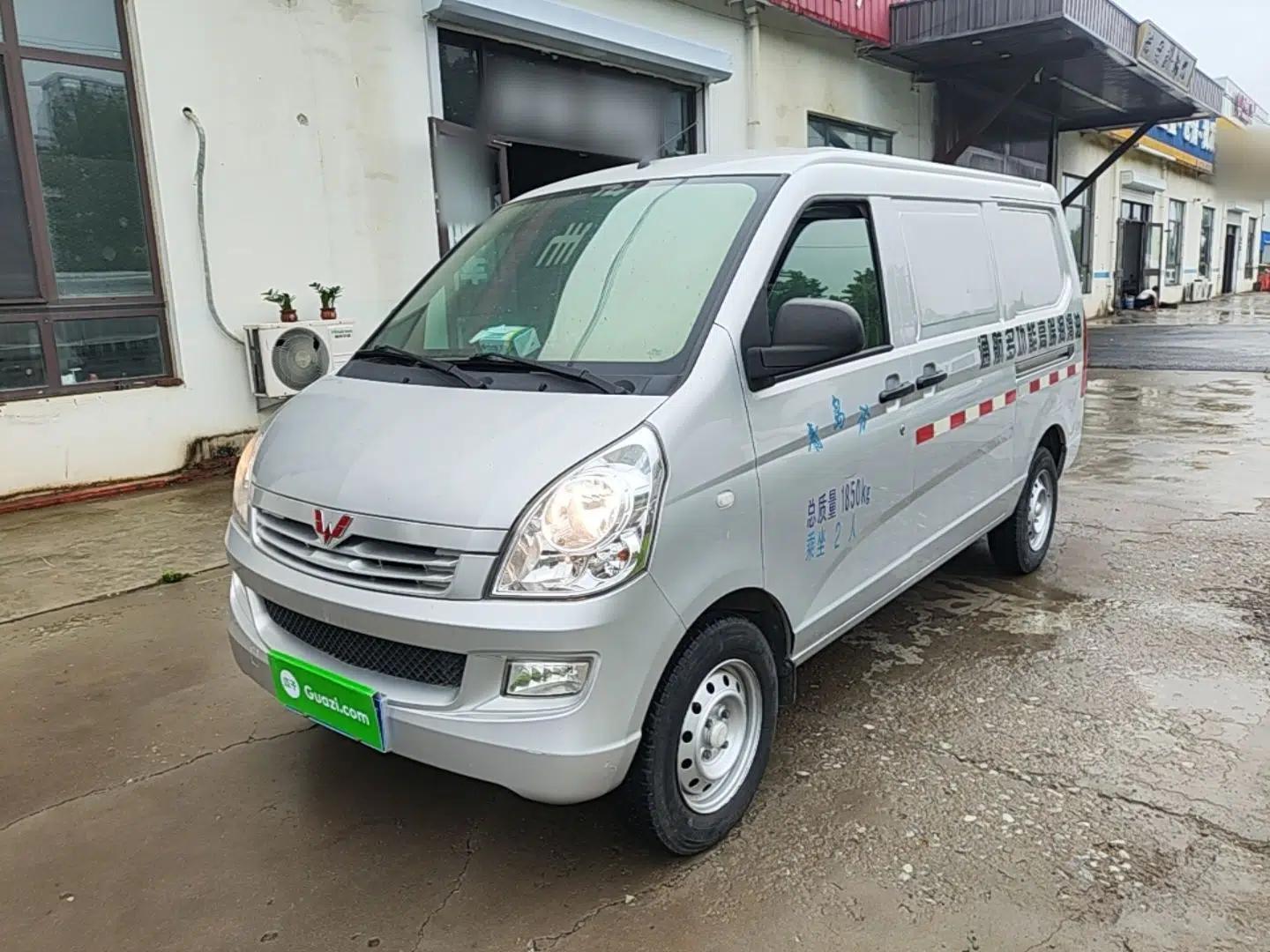 Wuling Rongguang S 2021 1.2L Base Model Window-Sealed 2-Seat LSI Car — миниатюра 1