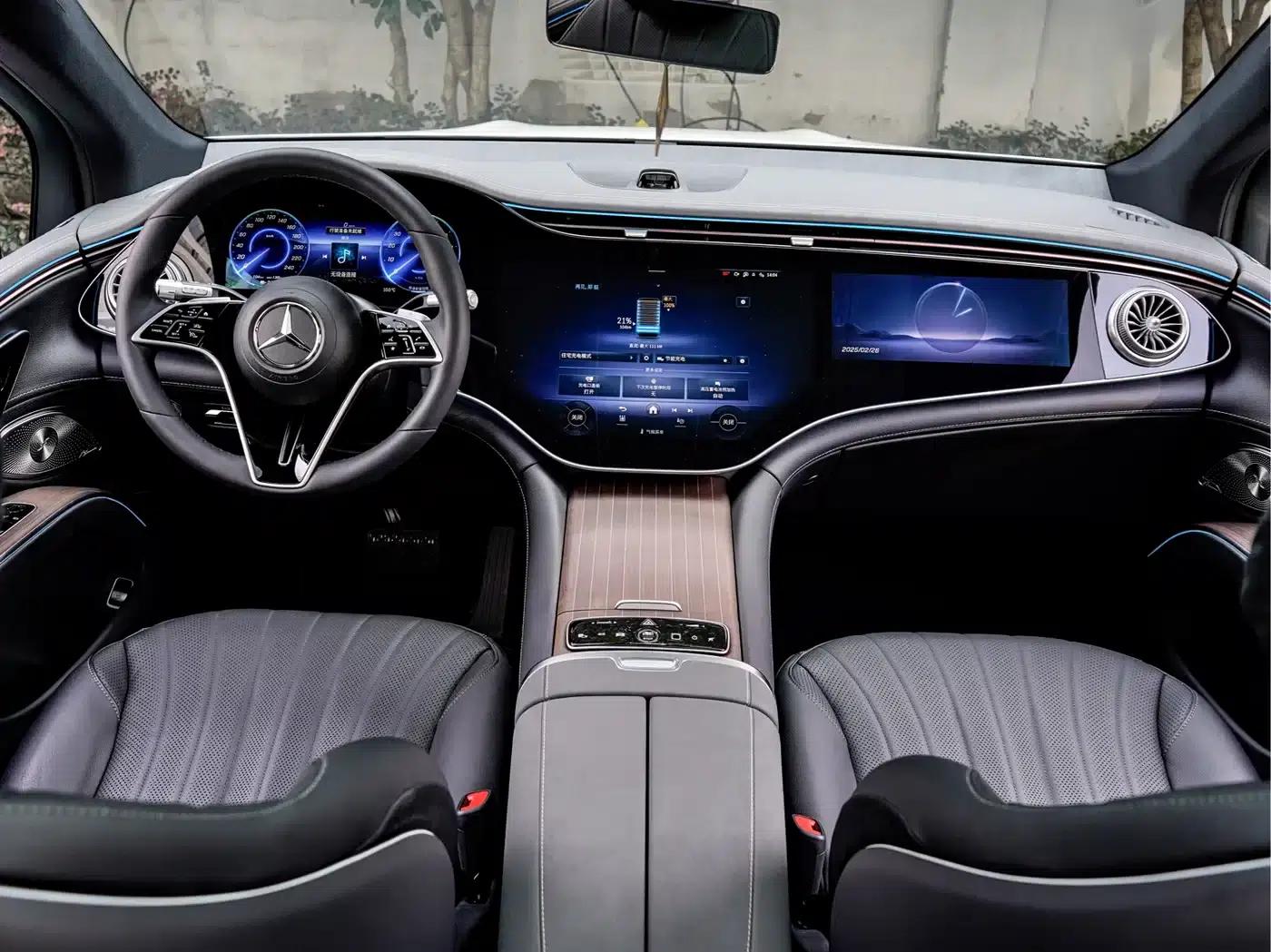 Mercedes-Benz EQS SUV 2023 450 4MATIC Pioneer Edition — миниатюра 11