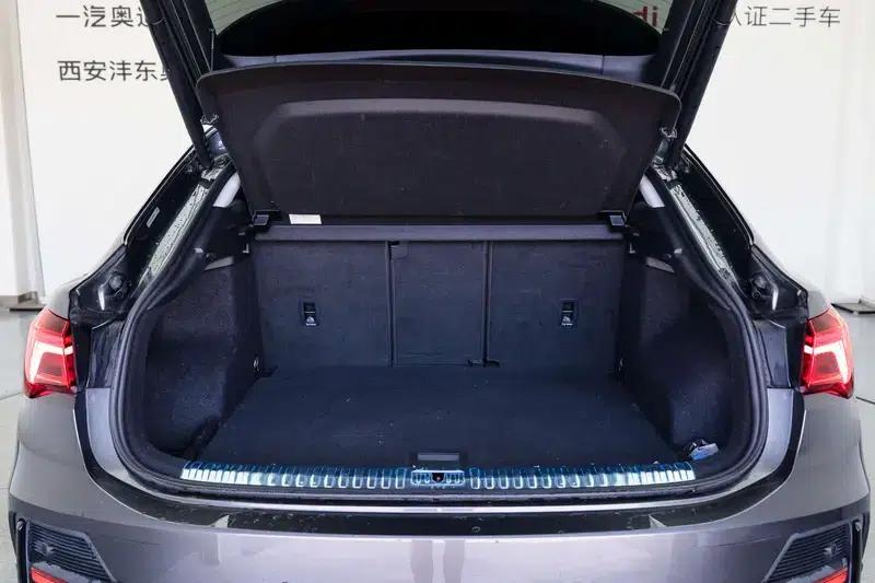 Audi Q3 Sportback 2022 40 TFSI Fashion Edition — миниатюра 24