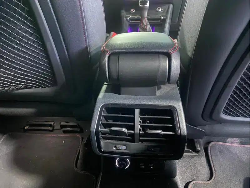 Audi Q3 Sportback 2022 40 TFSI Fashion Edition — миниатюра 10