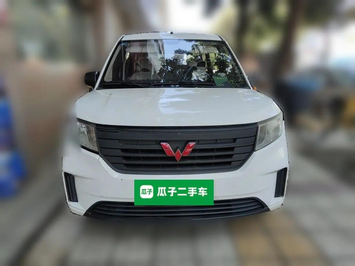 Wuling Hongguang PLUS 2019 1.5T Manual Standard Version 8 Seats — миниатюра 2