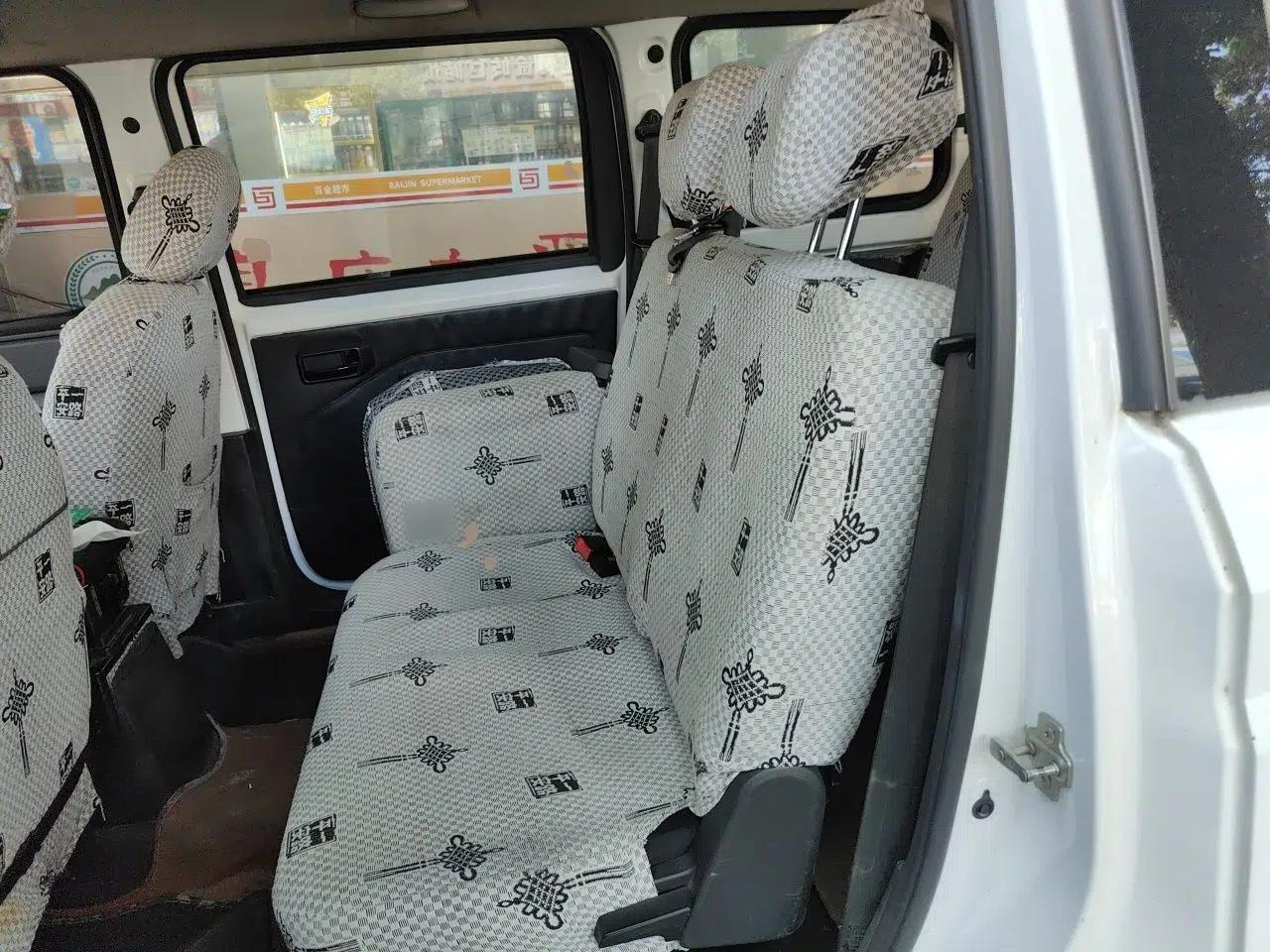 Wuling Hongguang PLUS 2019 1.5T Manual Standard Version 8 Seats — миниатюра 17