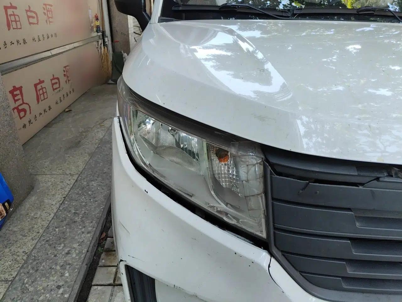 Wuling Hongguang PLUS 2019 1.5T Manual Standard Version 8 Seats — миниатюра 7