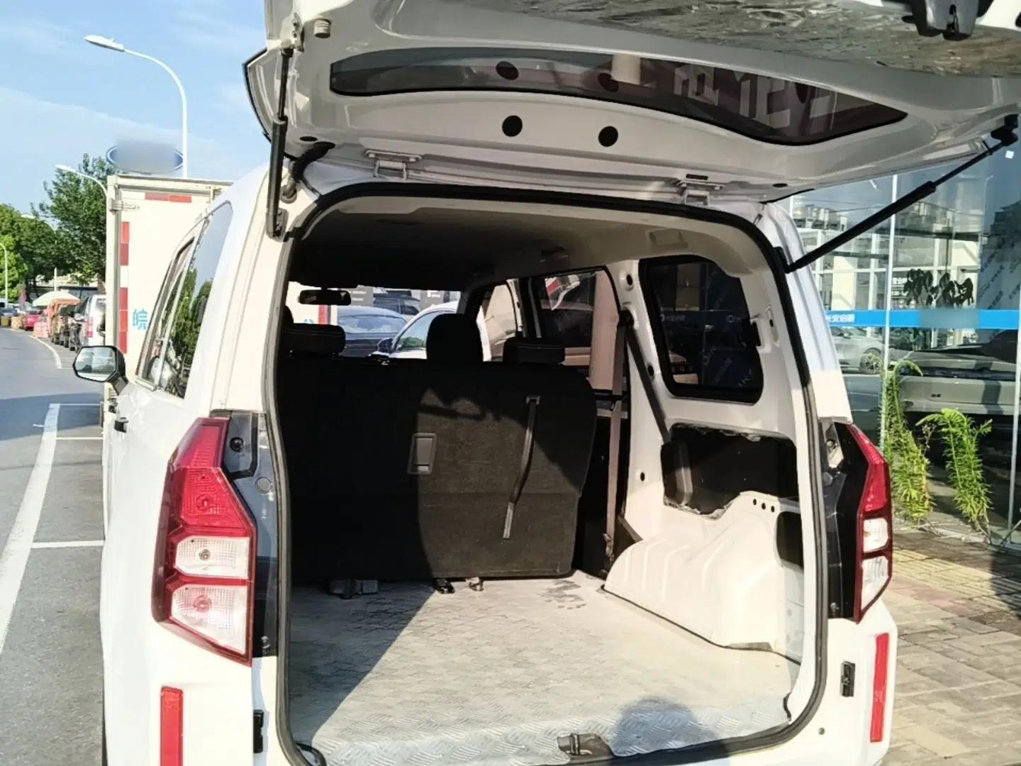Wuling Hongguang PLUS 2019 1.5T Manual Standard Edition 5 Seats — миниатюра 22