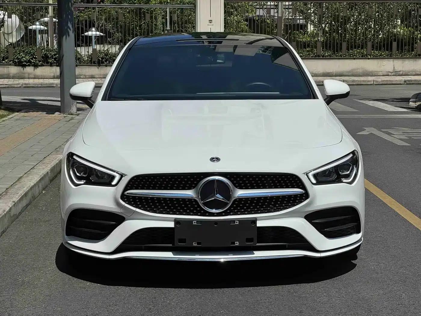 Mercedes-Benz CLA (Imported) 2022 Facelift CLA 200 — миниатюра 2