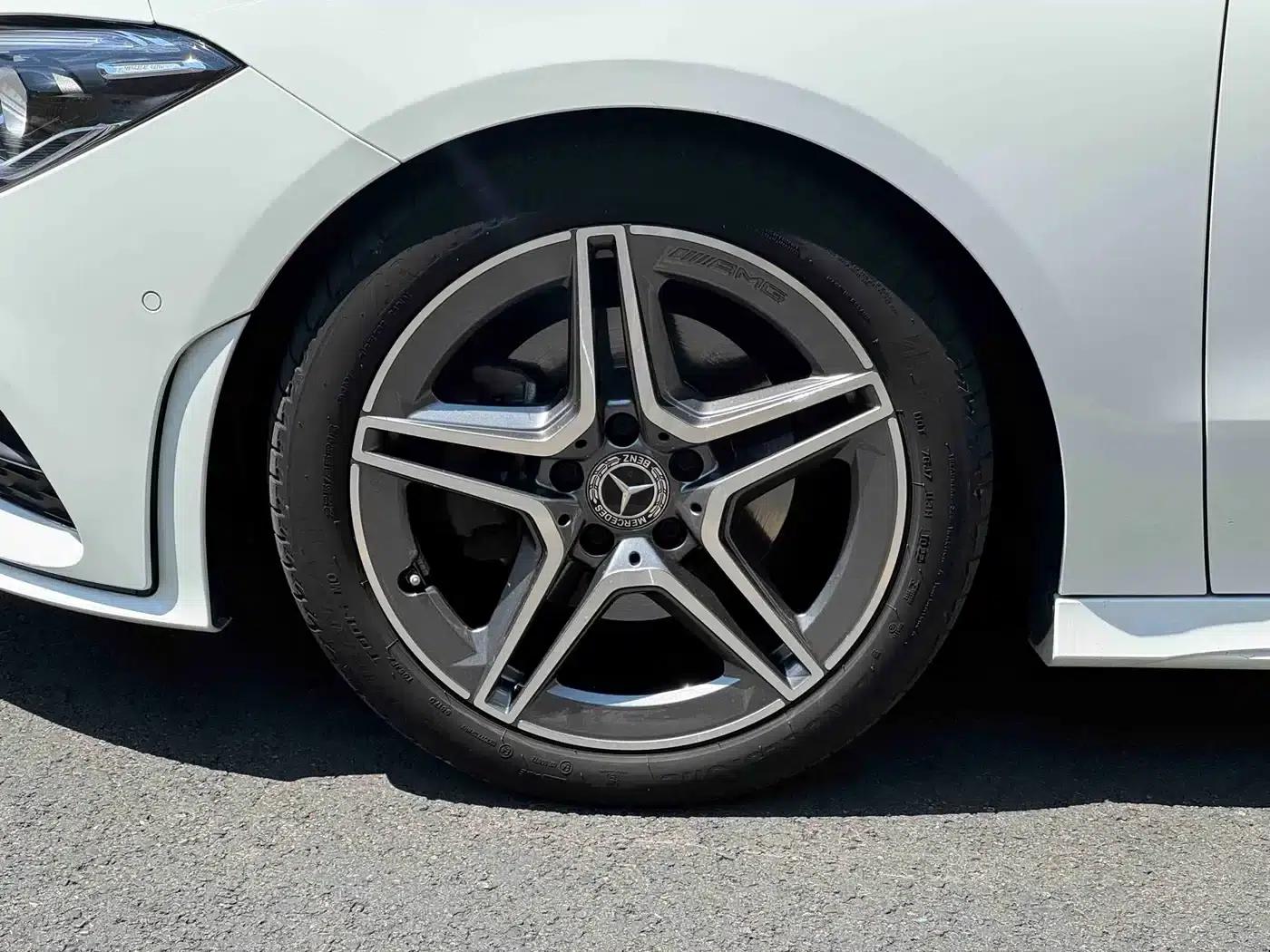 Mercedes-Benz CLA (Imported) 2022 Facelift CLA 200 — миниатюра 4