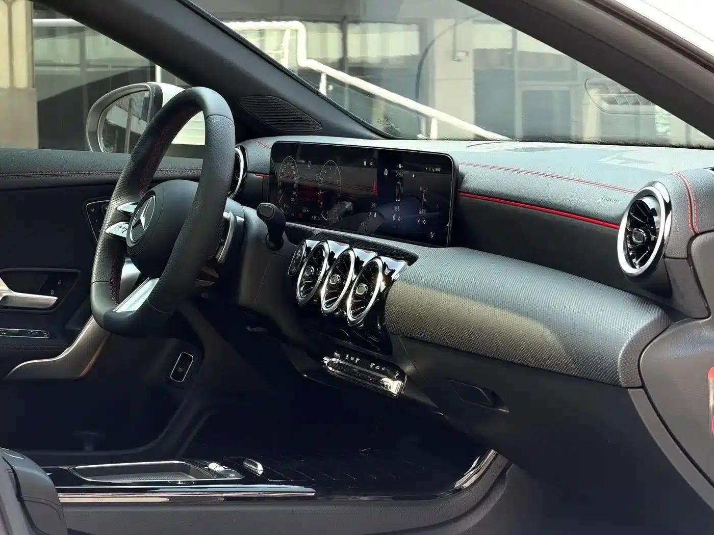 Mercedes-Benz CLA (Imported) 2024 CLA 200 — миниатюра 9