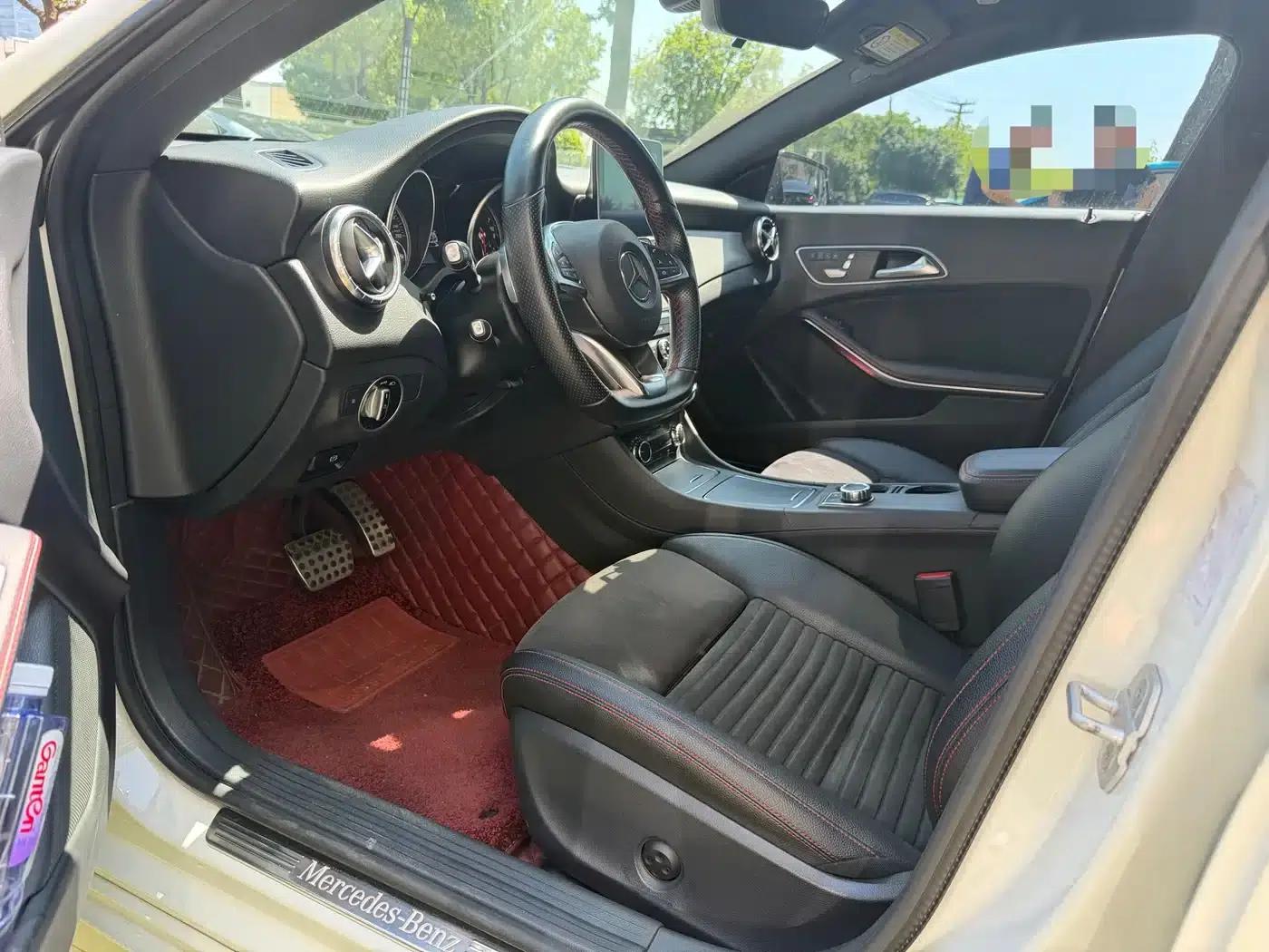 Imported Mercedes-Benz CLA 2016 CLA 220 4MATIC — миниатюра 6