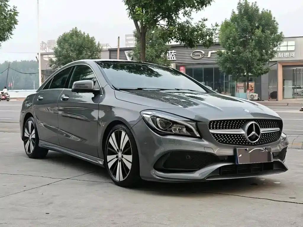 Imported Mercedes-Benz CLA 2018 CLA 200 Fashion Edition — миниатюра 2