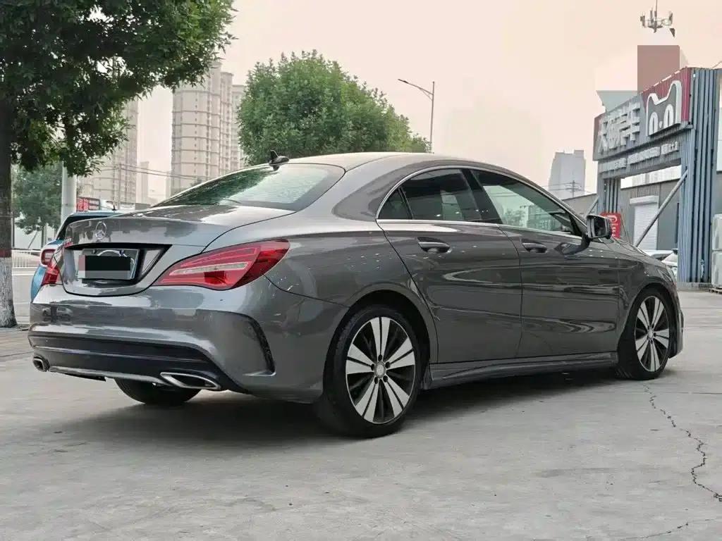 Imported Mercedes-Benz CLA 2018 CLA 200 Fashion Edition — миниатюра 7