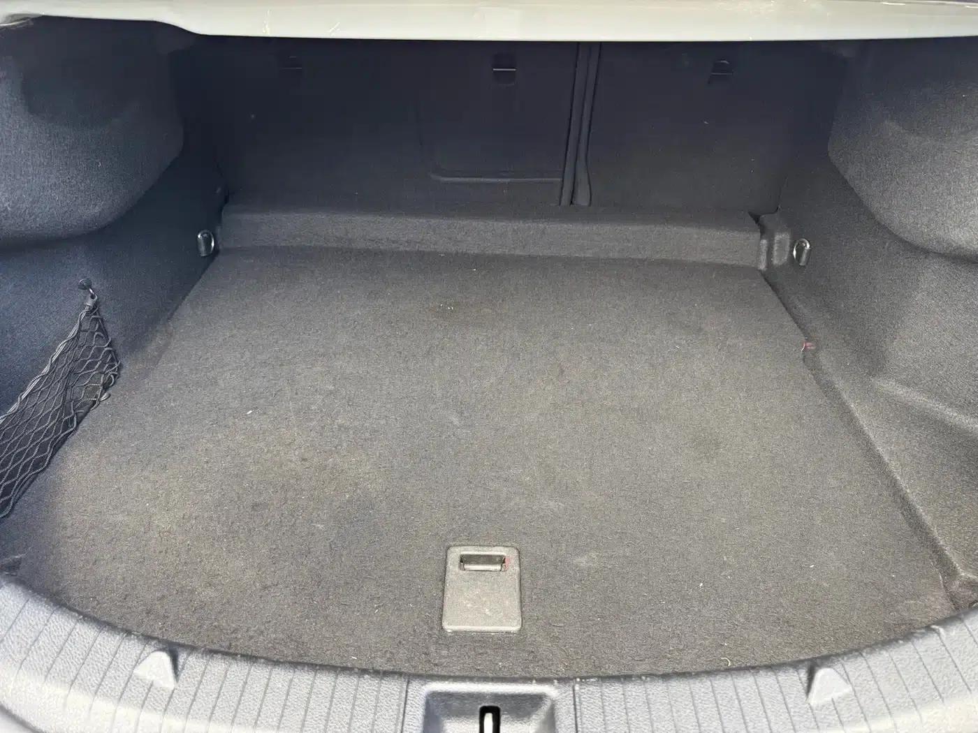Imported Mercedes-Benz CLA 2015 model CLA 200 — миниатюра 14