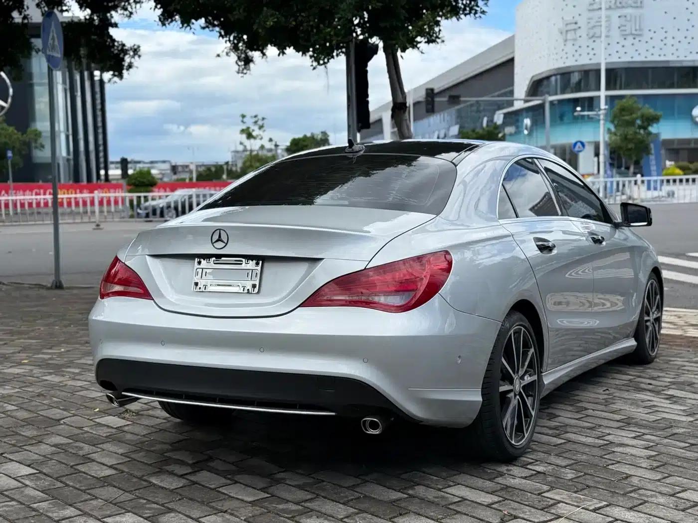 Imported Mercedes-Benz CLA 2015 model CLA 200 — миниатюра 9