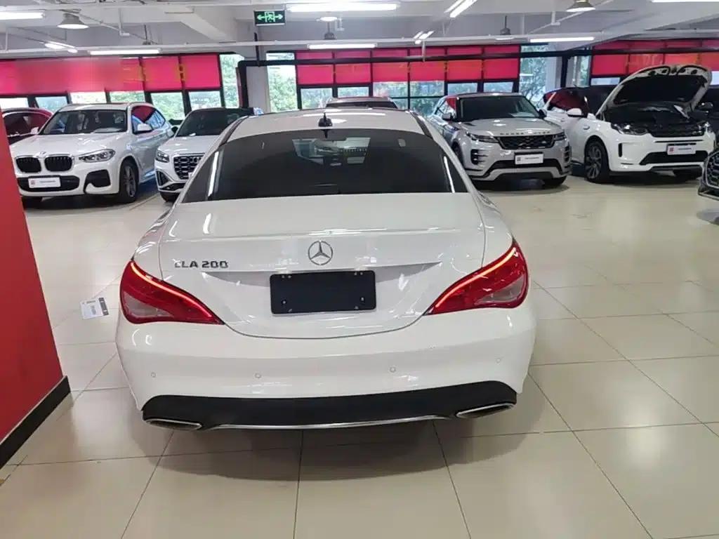 Imported Mercedes-Benz CLA 2018 CLA 200 Dynamic — миниатюра 6
