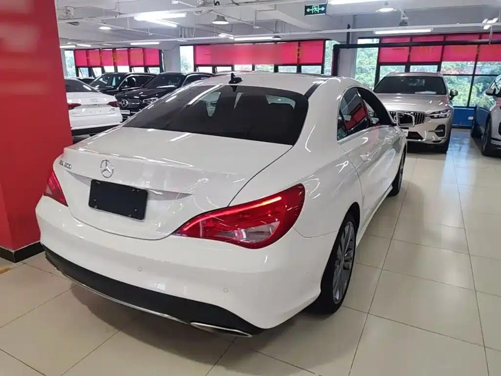 Imported Mercedes-Benz CLA 2018 CLA 200 Dynamic — миниатюра 7