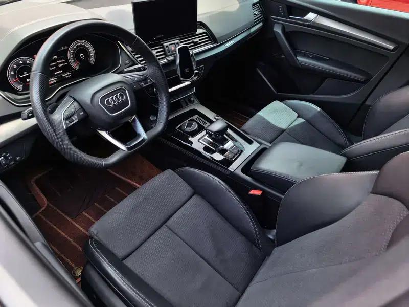 Audi Q5L Sportback 2022 Facelift 40 TFSI Luxury — миниатюра 16