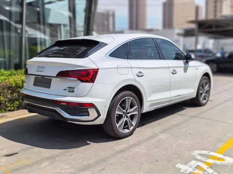 Audi Q5L Sportback 2022 Facelift 40 TFSI Luxury — миниатюра 6