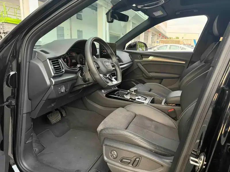 Audi Q5L Sportback 2021 40 TFSI Fashion Edition — миниатюра 8