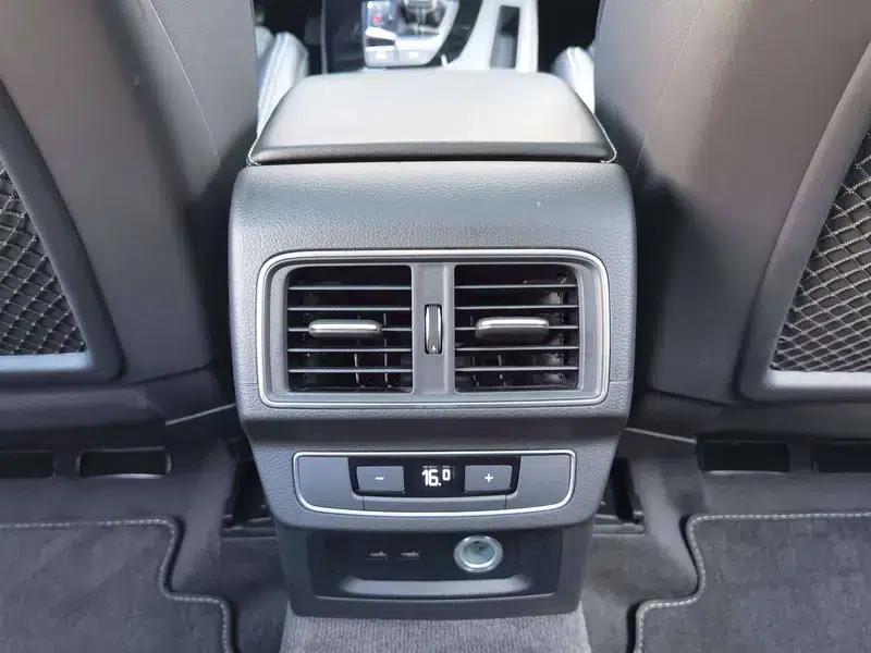 Audi Q5L Sportback 2022 Facelift 45 TFSI Luxury — миниатюра 15
