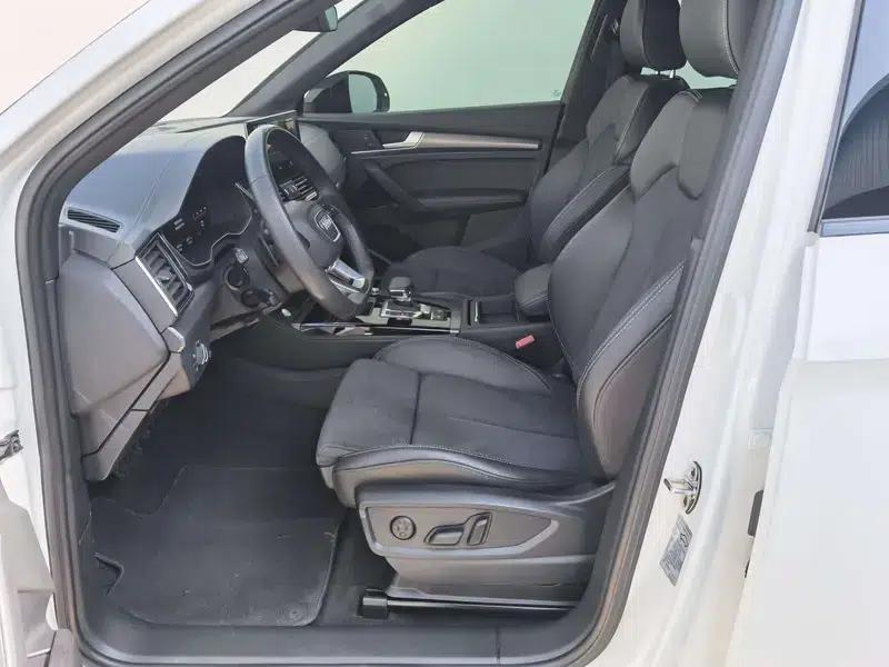 Audi Q5L Sportback 2022 Facelift 45 TFSI Luxury — миниатюра 24