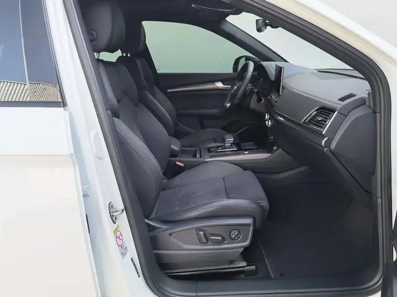 Audi Q5L Sportback 2022 Facelift 45 TFSI Luxury — миниатюра 30