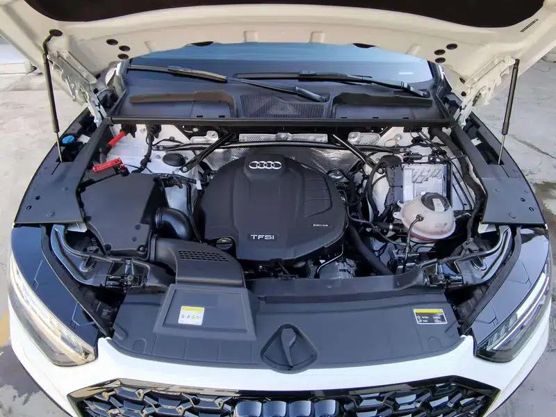 Audi Q5L Sportback 2022 Facelift 45 TFSI Luxury — миниатюра 7