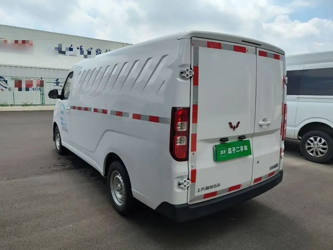 Wuling Yangguang 2026 Model, 300km Window-Sealed Comfort Edition — миниатюра 4