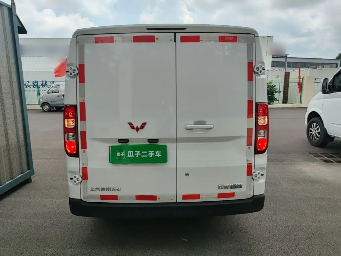 Wuling Yangguang 2026 Model, 300km Window-Sealed Comfort Edition — миниатюра 5