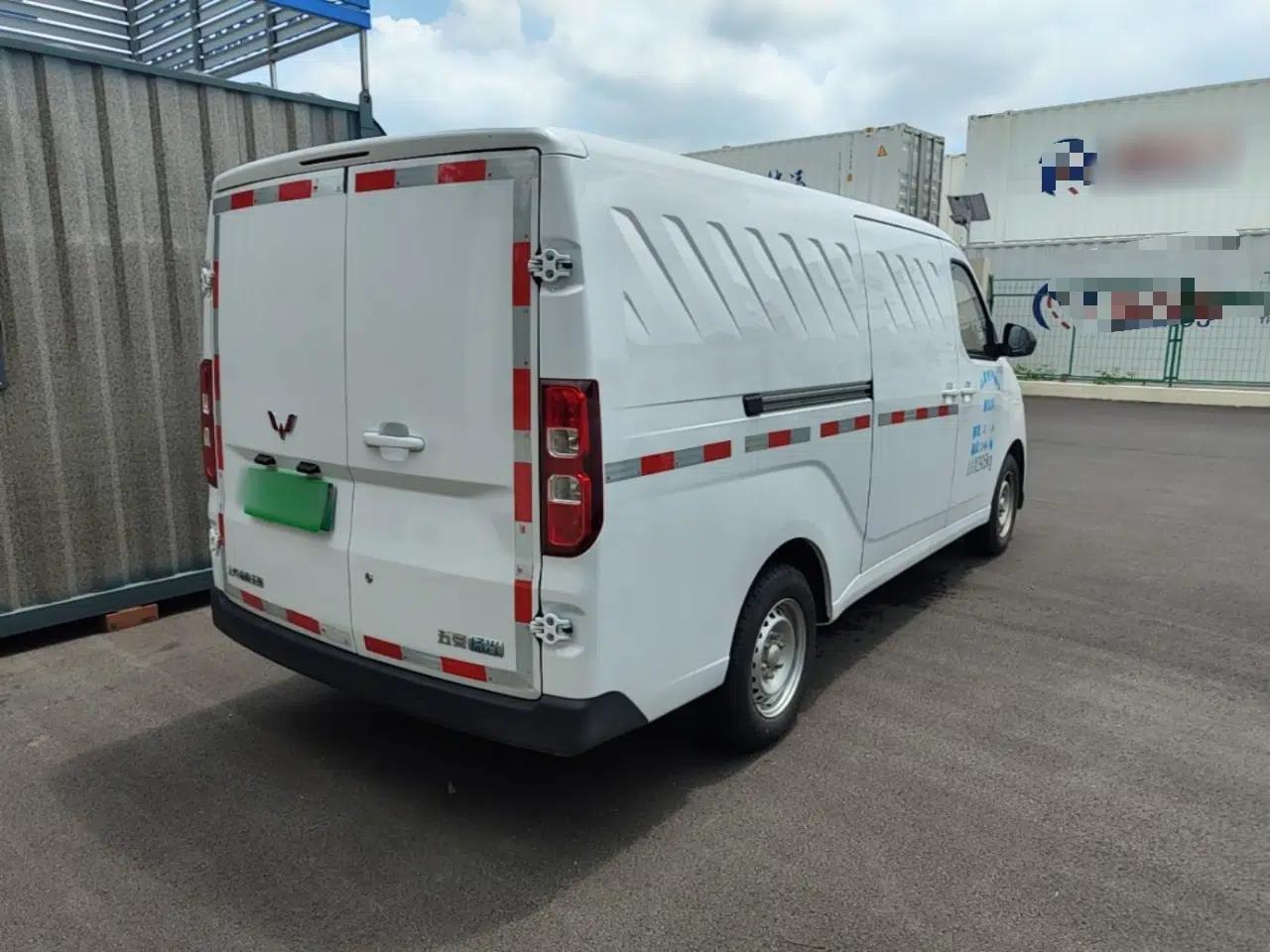 Wuling Yangguang 2026 Model, 300km Window-Sealed Comfort Edition — миниатюра 6