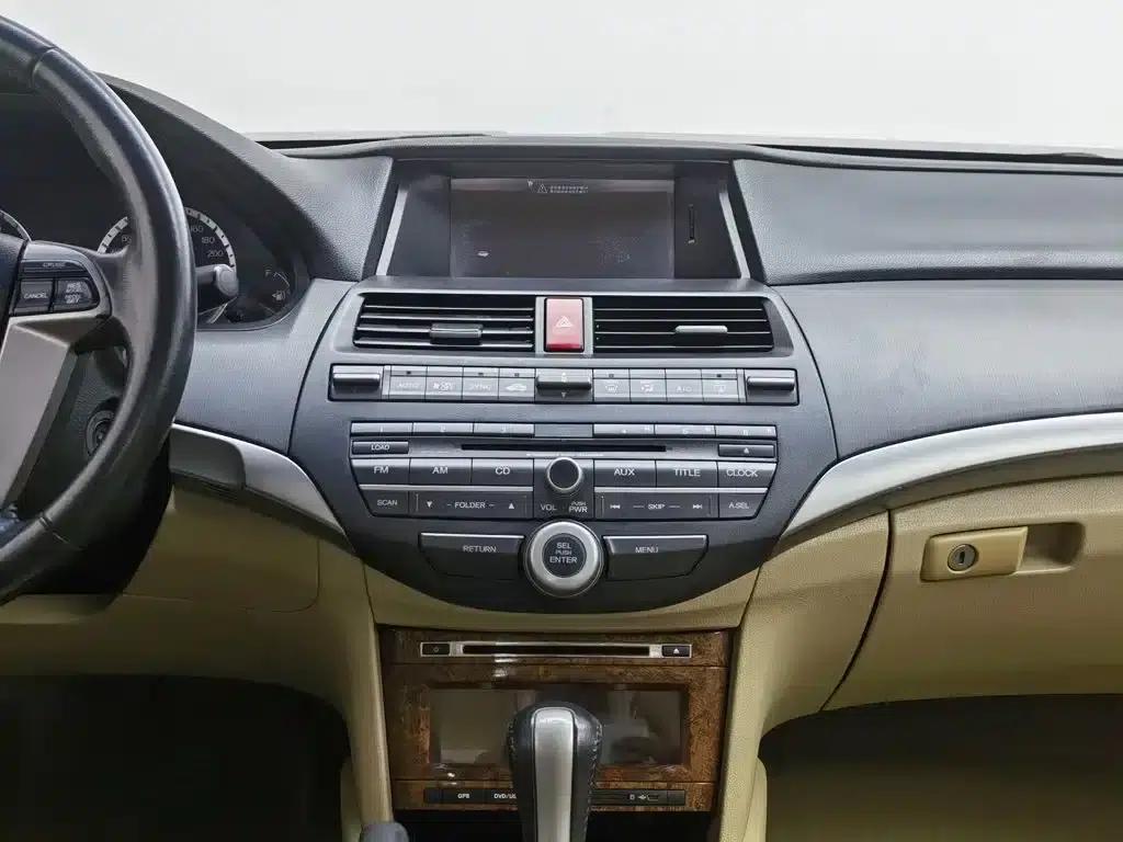 Accord 2011 2.0L EX — миниатюра 12
