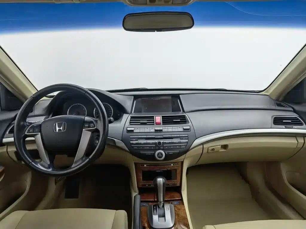 Accord 2011 2.0L EX — миниатюра 5