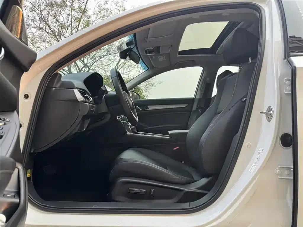 Accord 2018 260TURBO Elite Edition (China VI Emission Standard) — миниатюра 20
