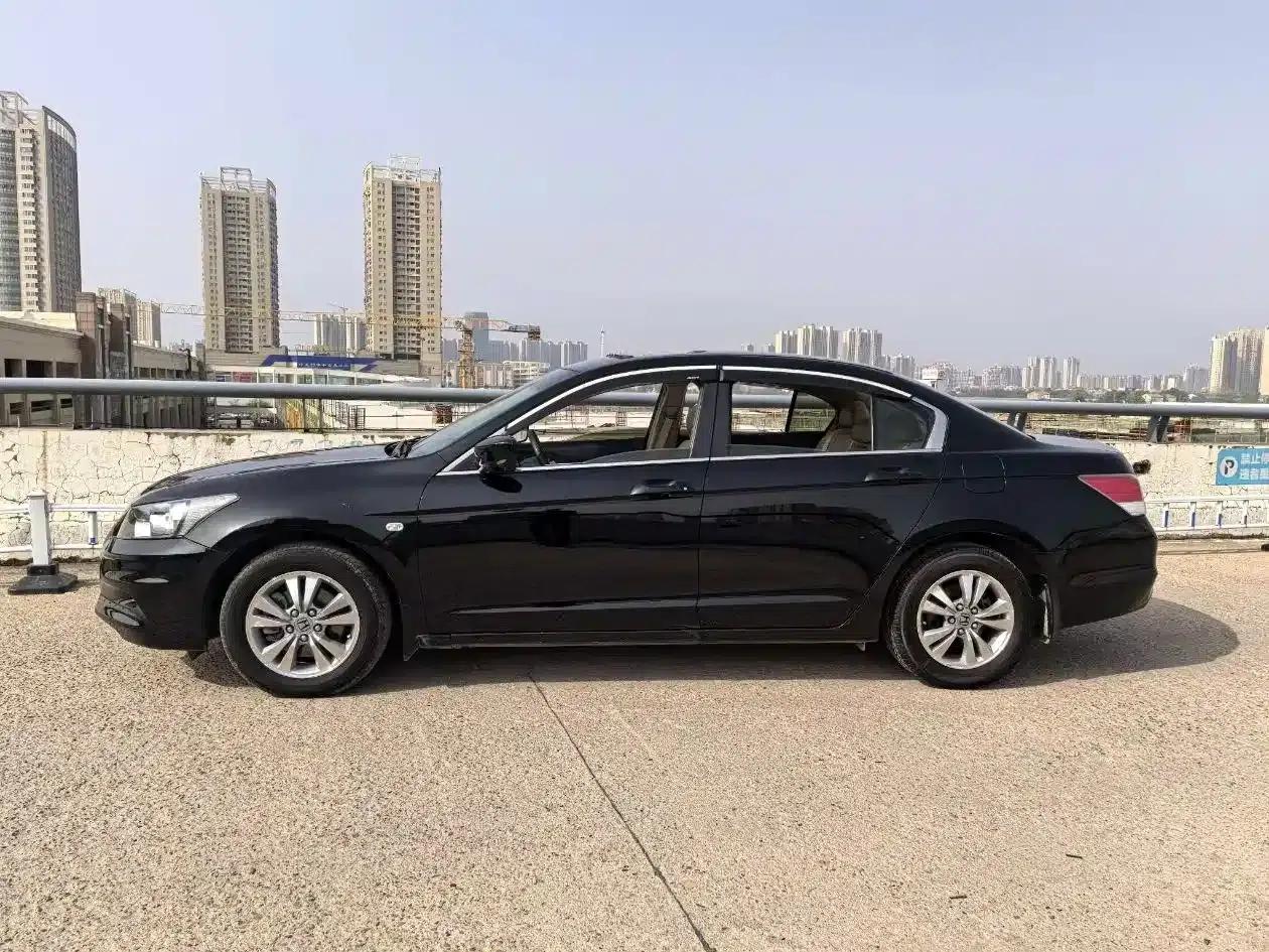 Accord 2012 2.0L SE — миниатюра 3