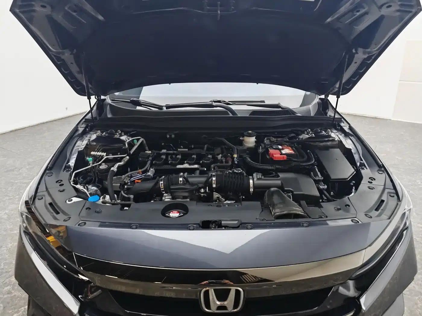 Accord 2022 260TURBO Phantom Night Premium Edition — миниатюра 13