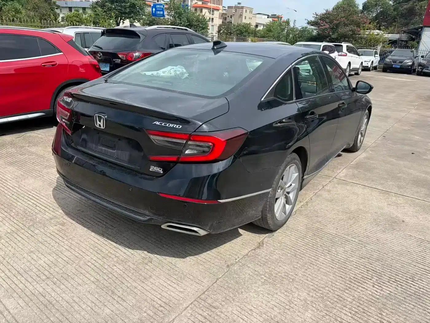 2022 Honda Accord 260TURBO Luxury Edition — миниатюра 8