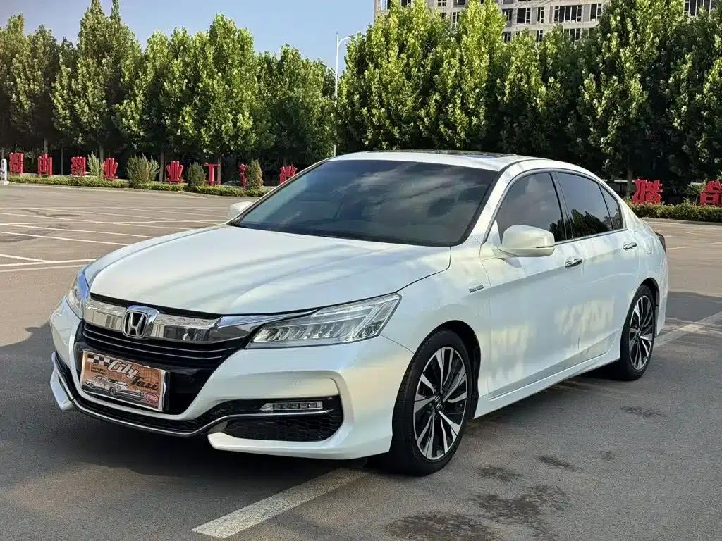 2016 Honda Accord Hybrid 2.0L Elite Edition — миниатюра 1