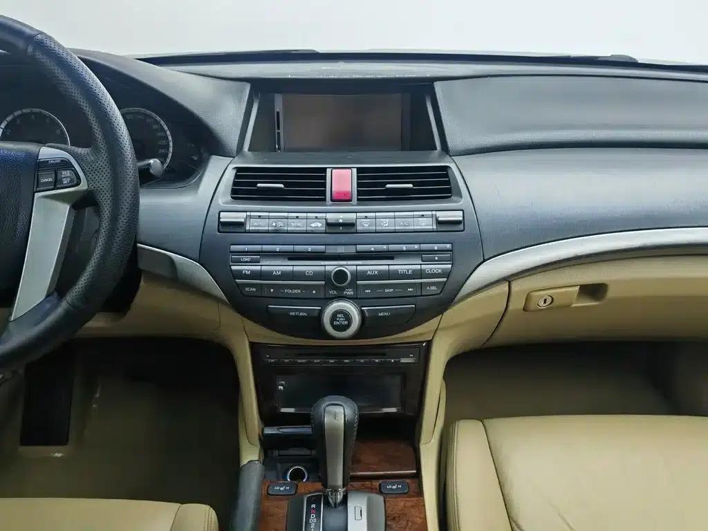 Accord 2011 2.0L EX — миниатюра 12