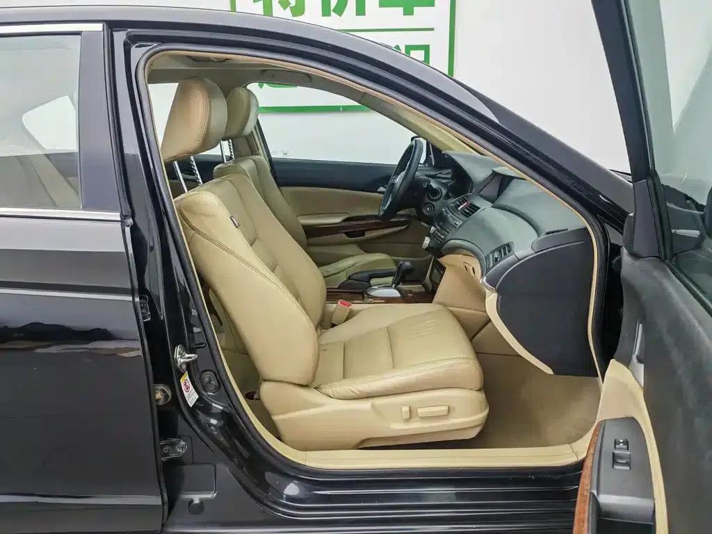 Accord 2011 2.0L EX — миниатюра 23