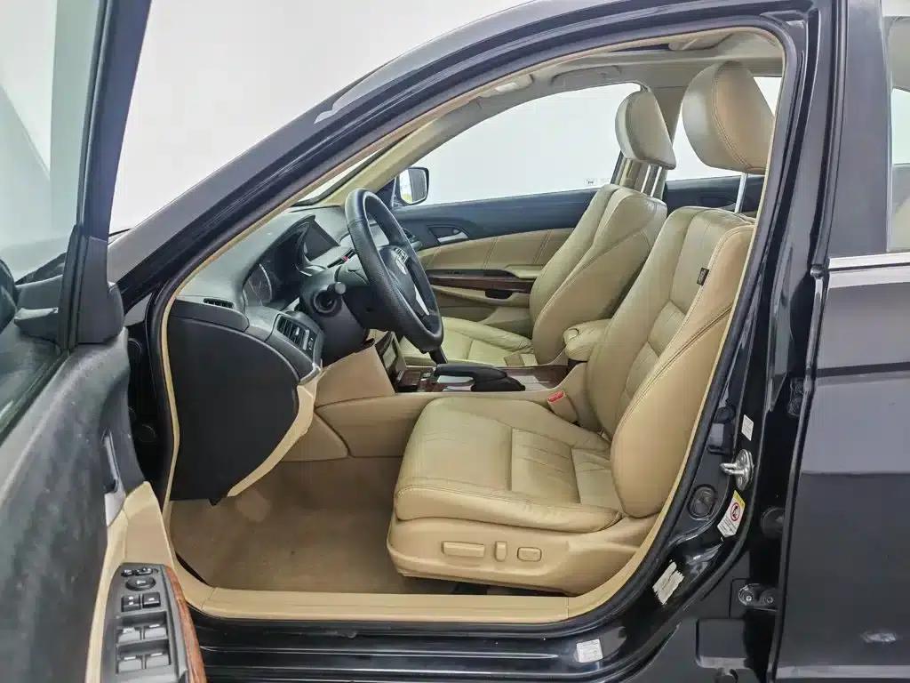 Accord 2011 2.0L EX — миниатюра 10