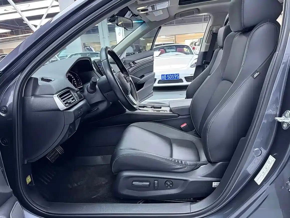 Accord 2022 260TURBO Phantom Night Premium Edition — миниатюра 4