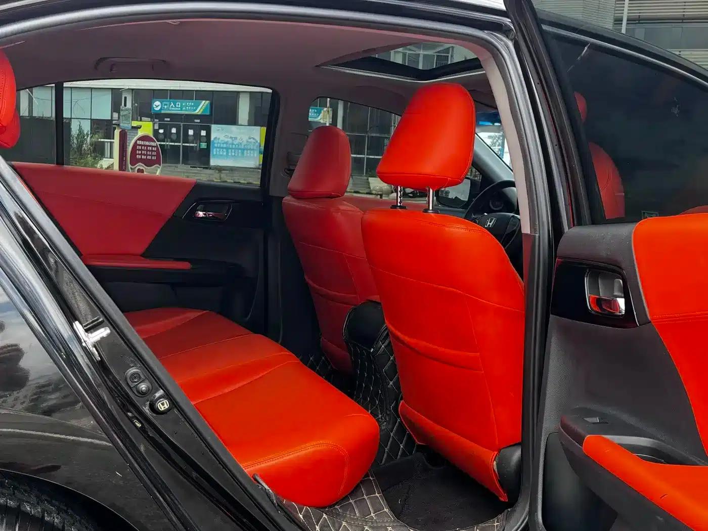 2016 Honda Accord 2.0L Comfort Edition — миниатюра 14